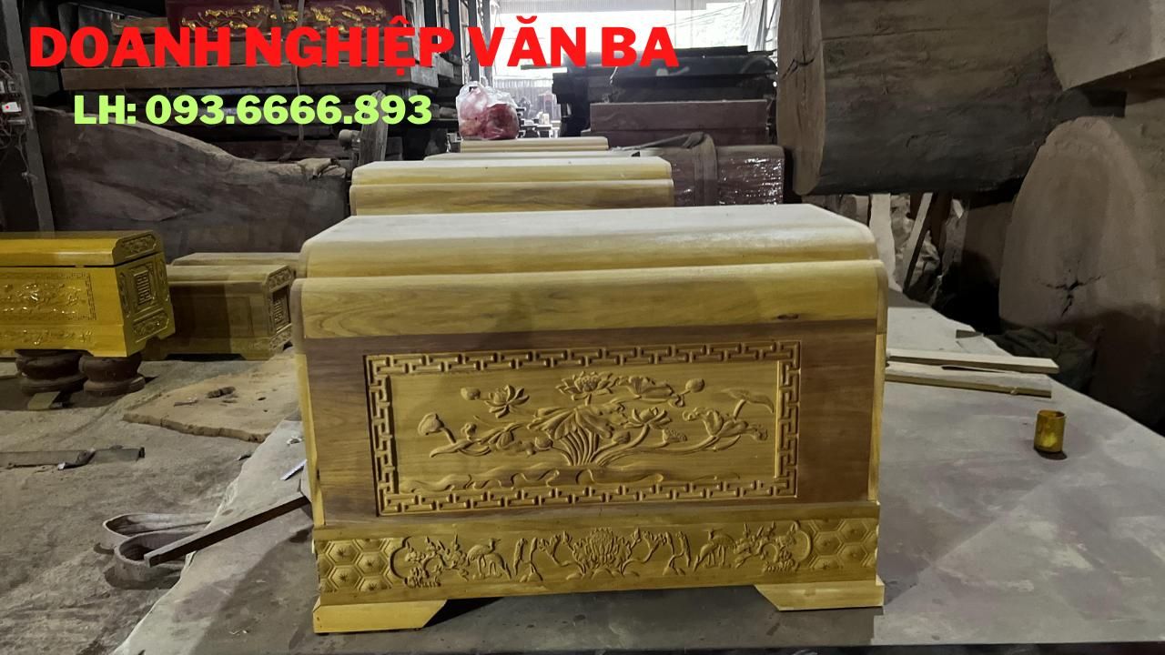 Quách gỗ vàng tâm